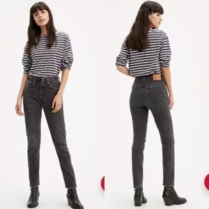 NWT Levis 501 Distressed Jeans Black